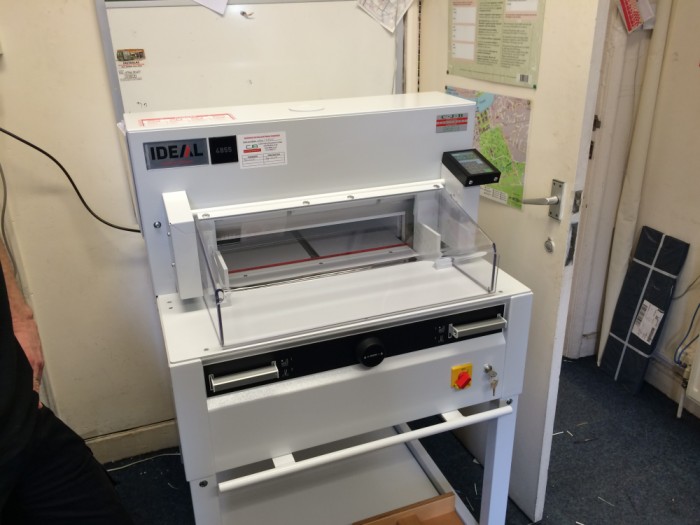 Ideal 4855 Guillotine blade change and serviced